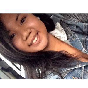 Meet your Posher, Jhoana